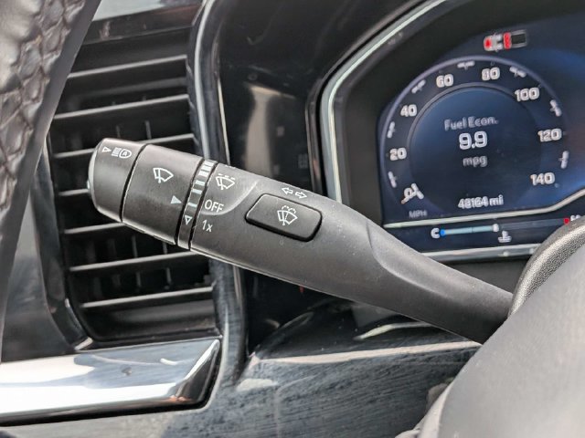 Used 2025 Chevrolet Silverado 1500 LT AWD/4WD image 28