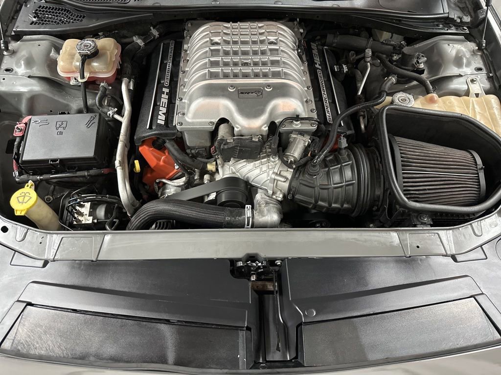 Used 2019 Dodge Challenger SRT Hellcat RWD image 35