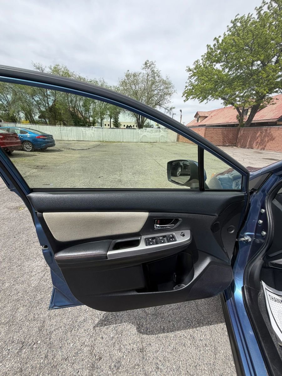 Used 2016 Subaru Crosstrek 2.0i Premium AWD/4WD image 25