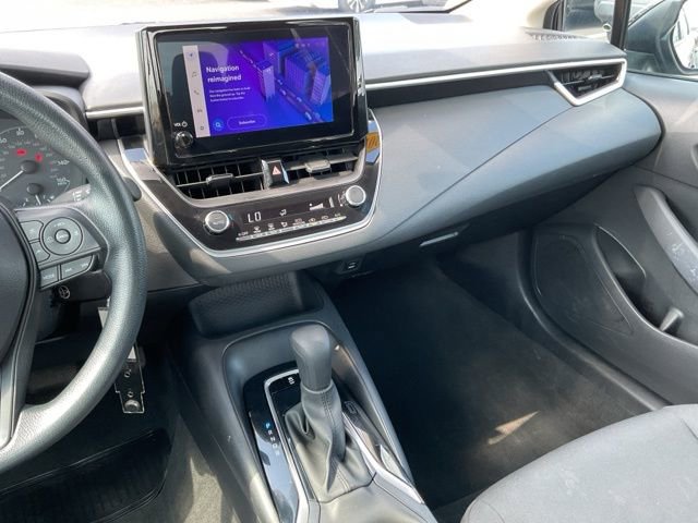 Used 2024 Toyota Corolla LE image 25