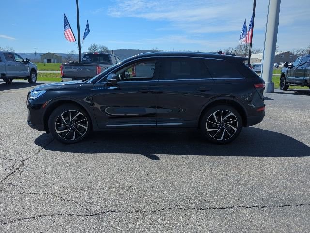 Used 2024 Lincoln Corsair Reserve w/ Equipment Group 201A image 6