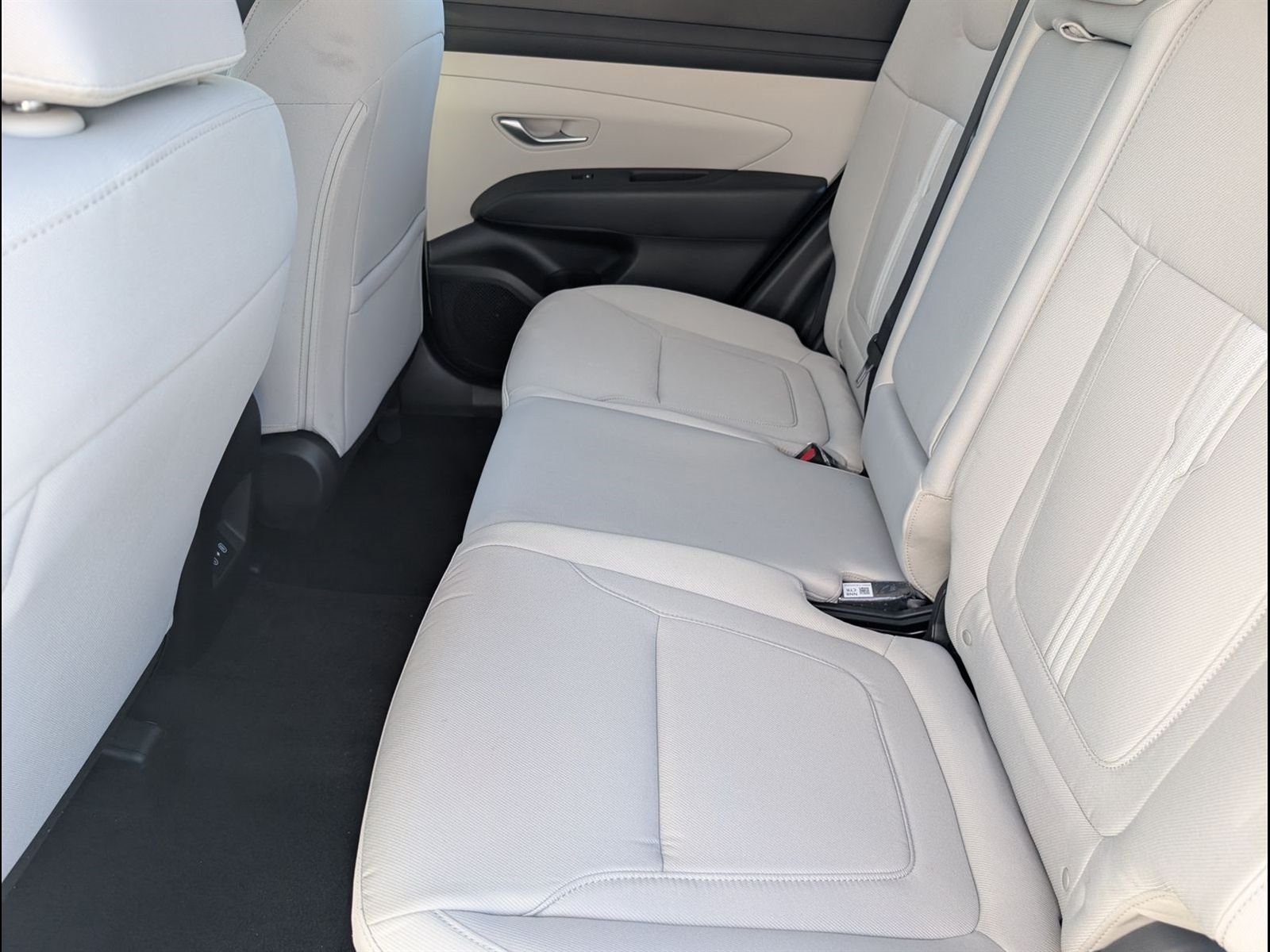 New 2026 Hyundai Tucson SEL Plus FWD image 11