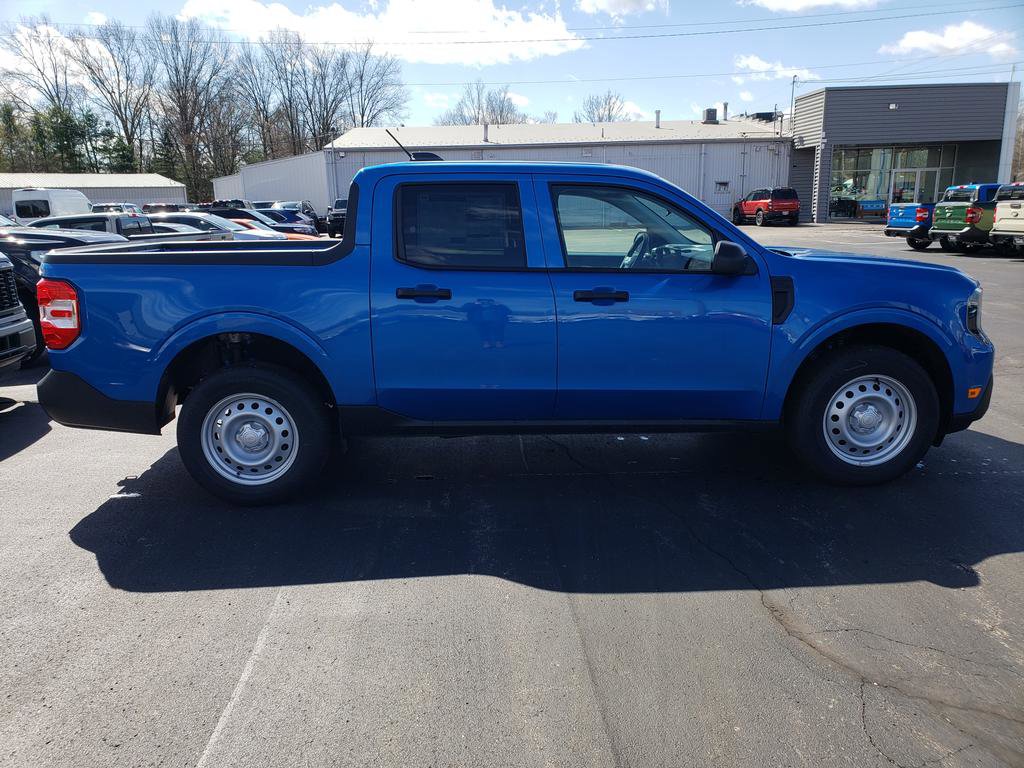 New 2026 Ford Maverick XL AWD/4WD image 3