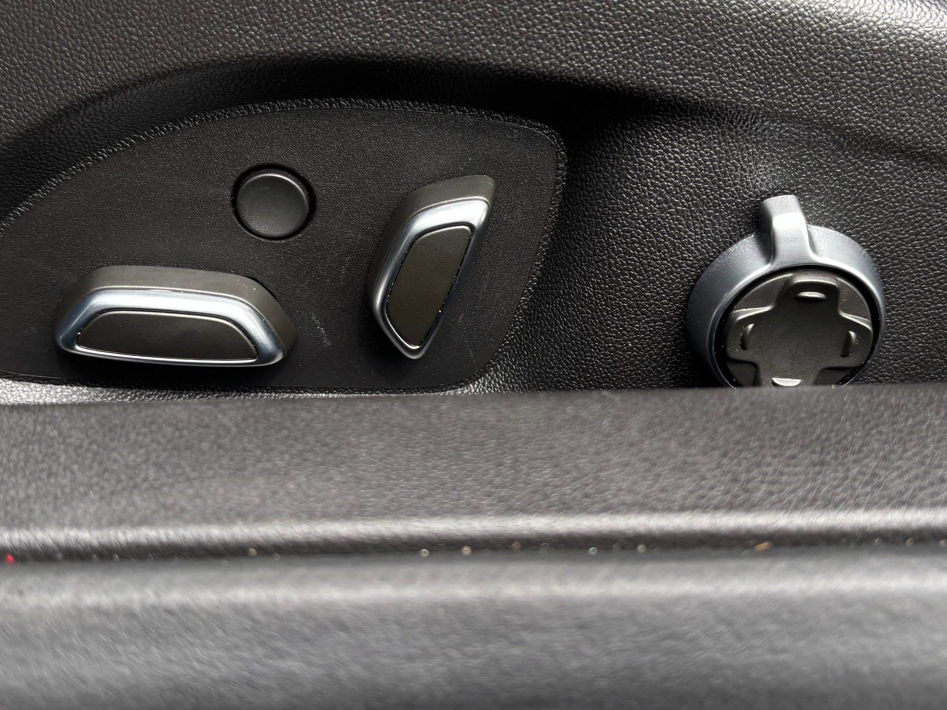 Used 2023 Cadillac CT5 V w/ Premium Package RWD image 58