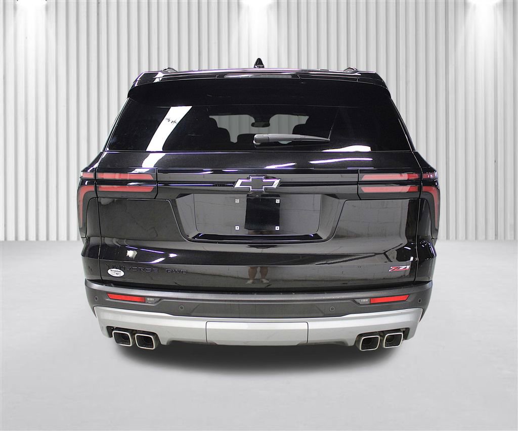Used 2025 Chevrolet Traverse Z71 w/ LPO, Floor Liner Package AWD/4WD image 4