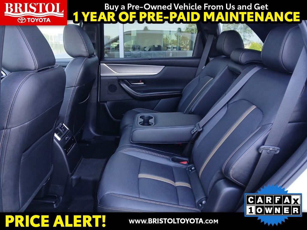 Used 2025 MAZDA CX-70 3.3 Turbo S w/ Premium Package image 16