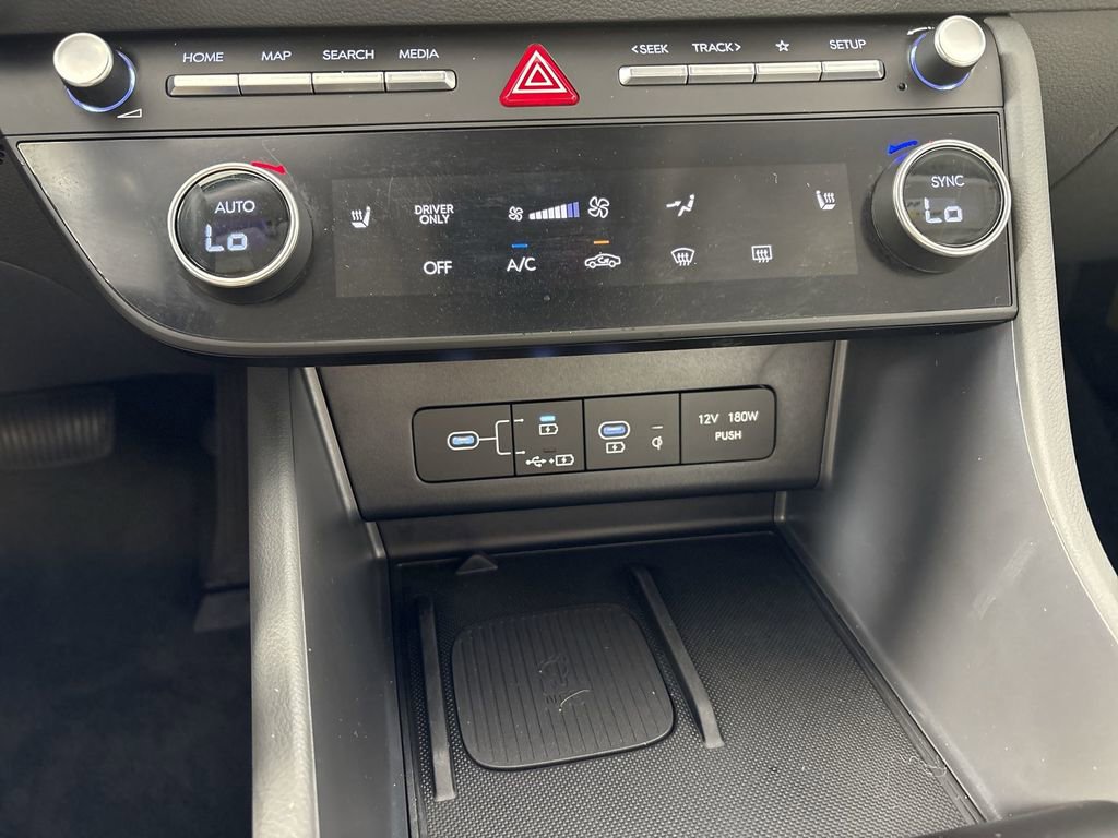 Certified 2025 Hyundai Sonata SEL FWD image 16