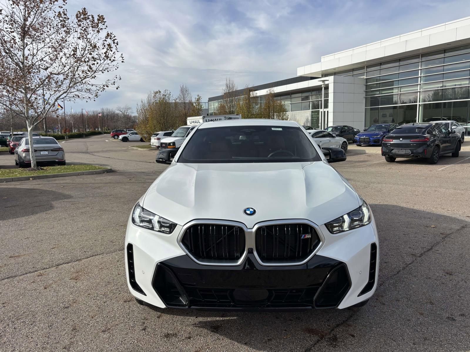 New 2026 BMW X6 M60i image 2