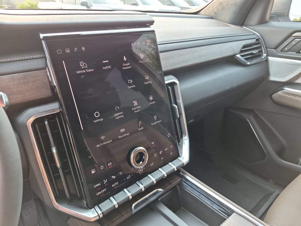 New 2027 GMC Acadia Denali Ultimate w/ LPO, Floor Liner Package FWD image 24
