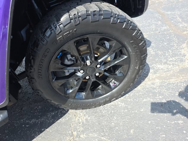 Used 2023 Jeep Wrangler Unlimited Sahara w/ Cold Weather Group AWD/4WD image 53