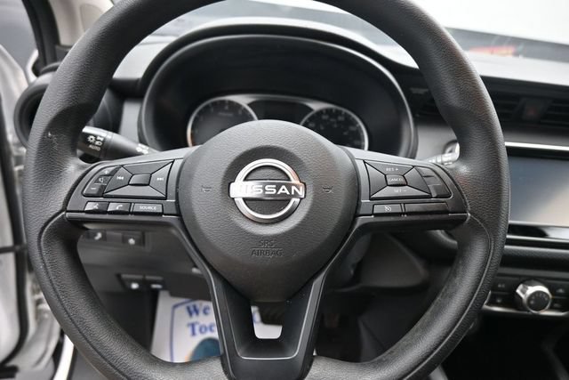 Used 2024 Nissan Kicks S FWD image 30