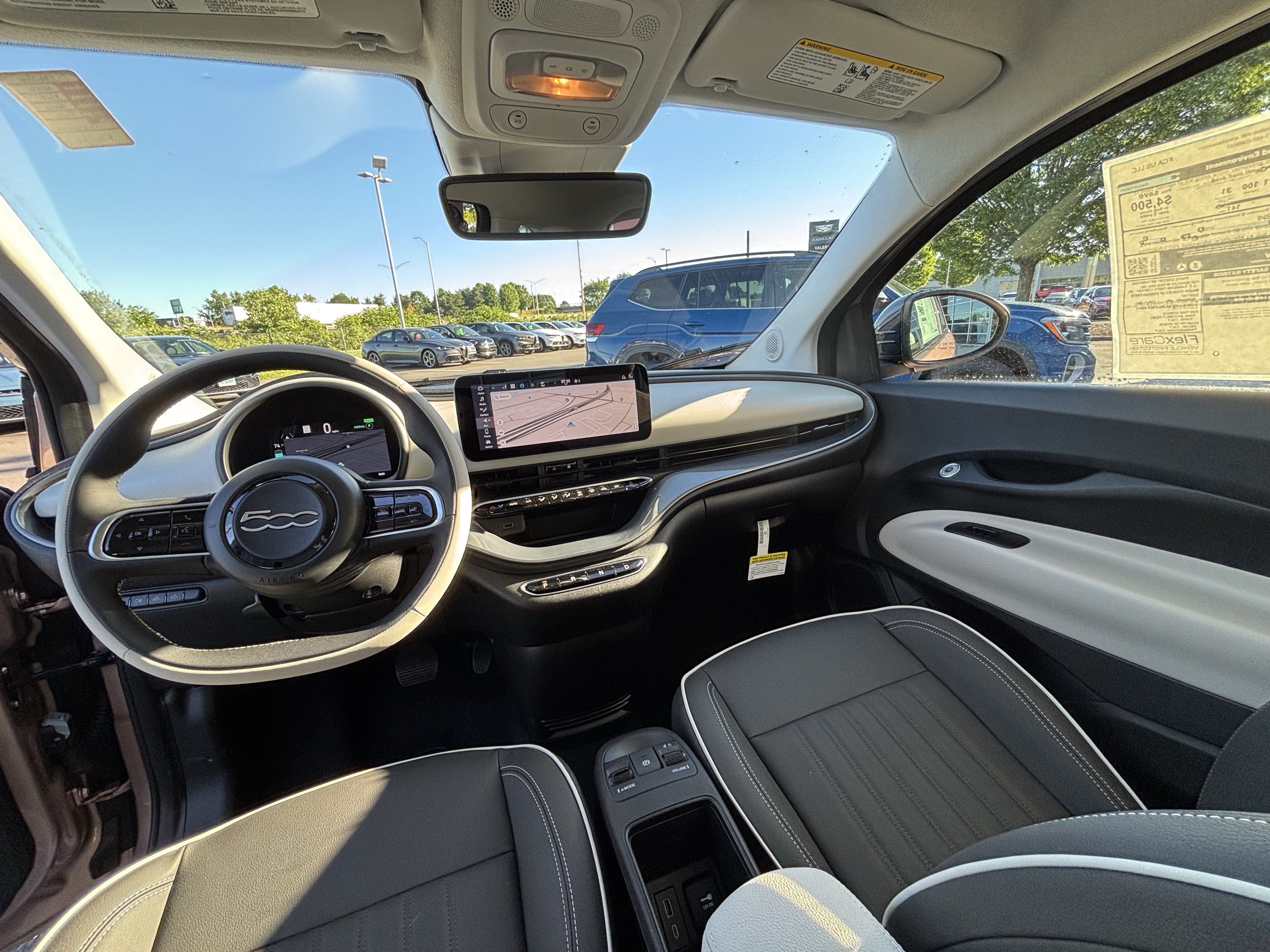 New 2026 FIAT 500 e Icona w/ Quick Order Package 21R FWD image 19