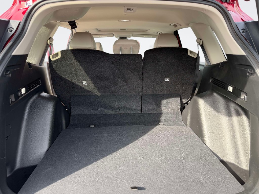 Used 2025 Honda CR-V EX-L image 11