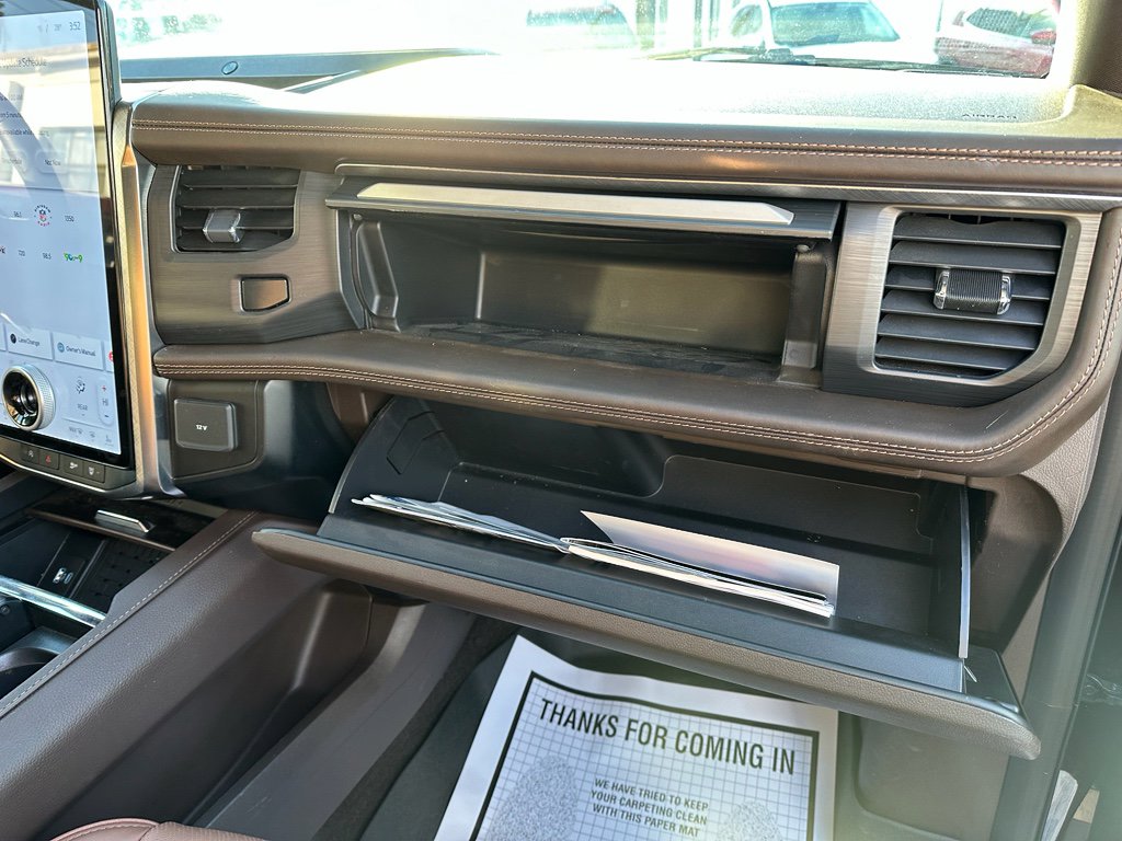 Used 2024 Ford Expedition Max King Ranch image 24
