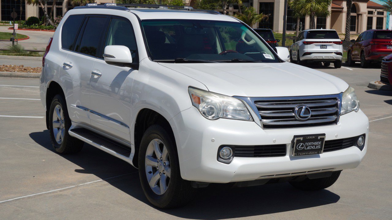 Used 2013 Lexus GX 460 w/ Comfort Plus Pkg image 3