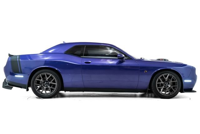Used 2016 Dodge Challenger R/T Scat Pack image 5