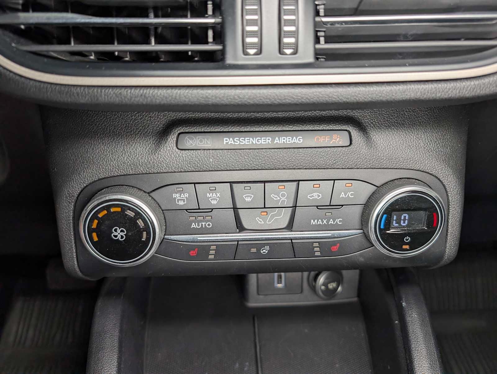 Used 2020 Ford Escape SEL AWD/4WD image 29