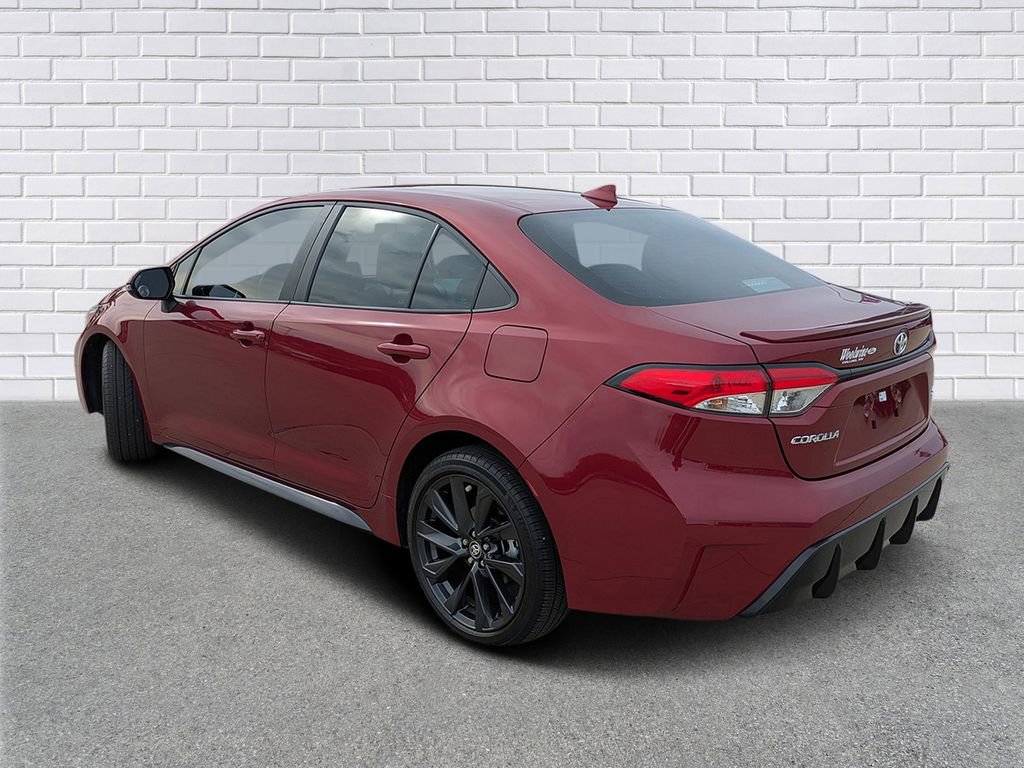 Used 2024 Toyota Corolla SE image 3