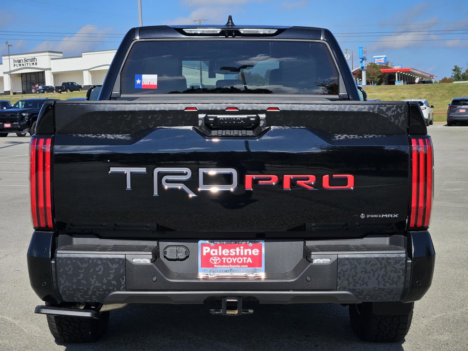 Used 2025 Toyota Tundra TRD Pro AWD/4WD image 4