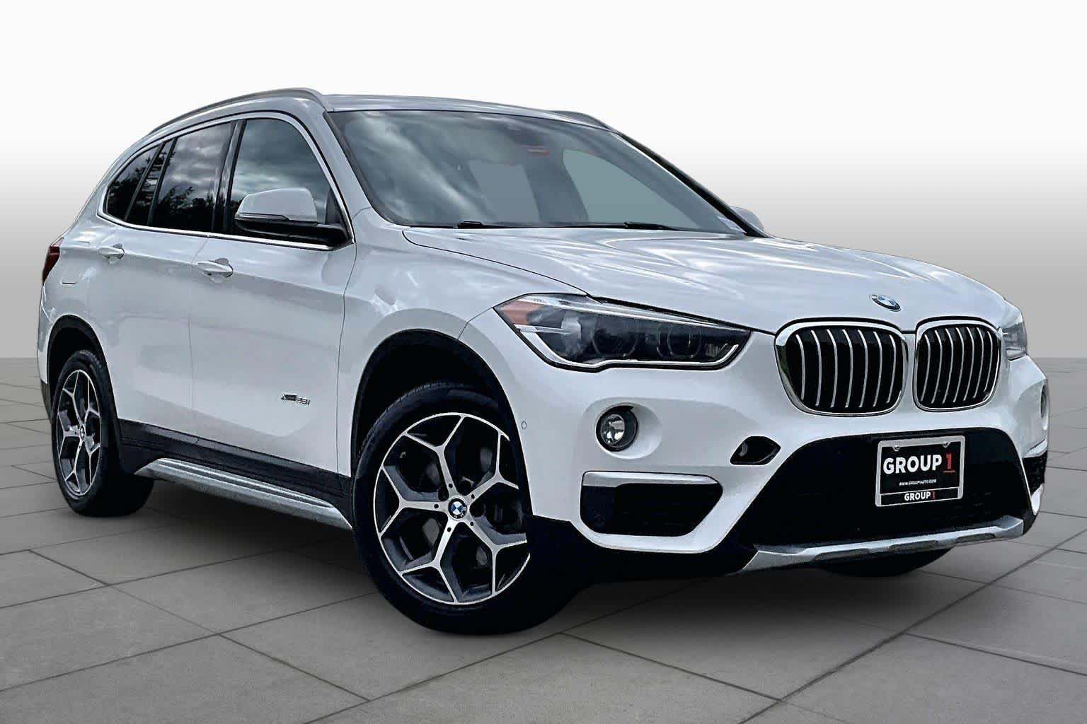 Used 2017 BMW X1 xDrive28i AWD/4WD image 3