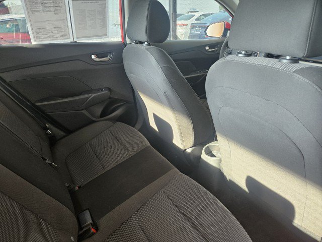 Used 2020 Hyundai Accent SE FWD image 11