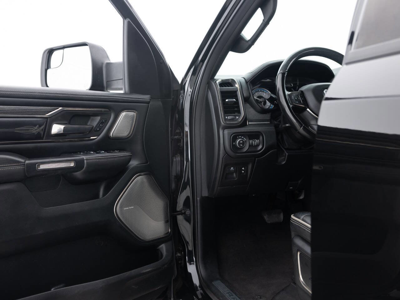 Used 2021 RAM 1500 Limited w/ Night Edition image 28