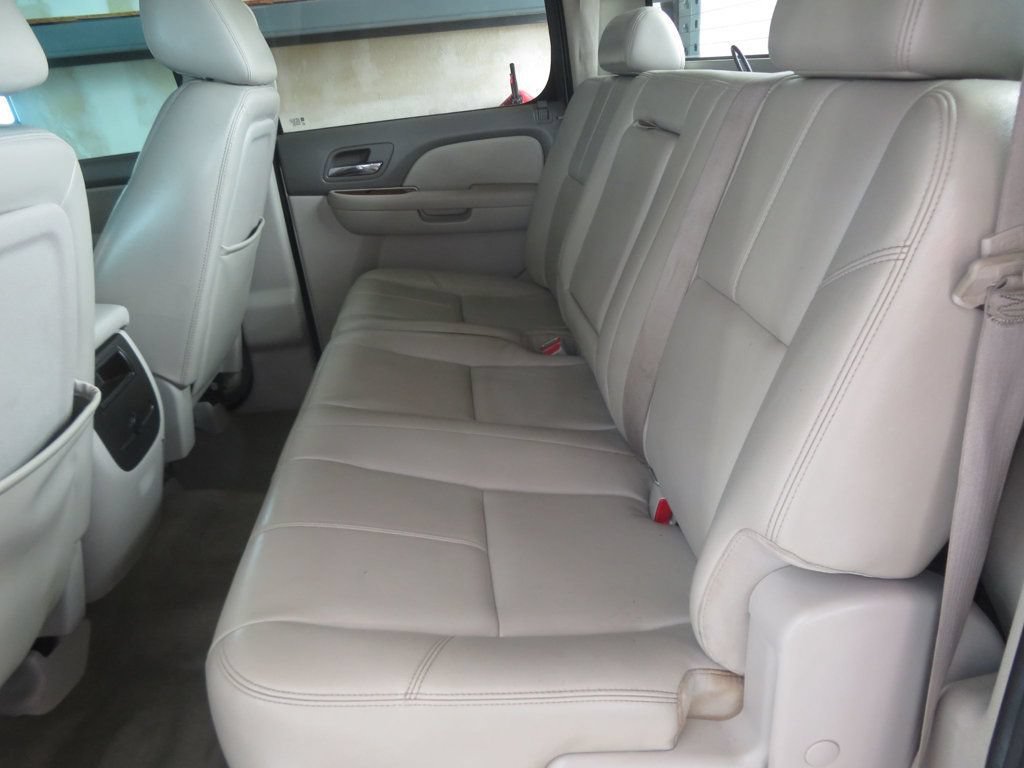 Used 2010 GMC Sierra 2500 SLT w/ SLT Convenience Package AWD/4WD image 26