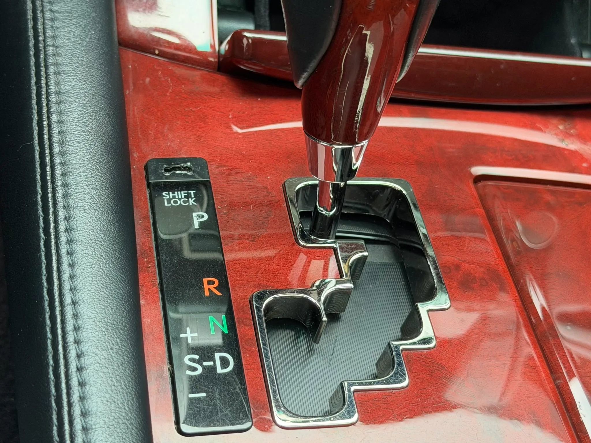 Used 2010 Lexus LS 460 L RWD image 34
