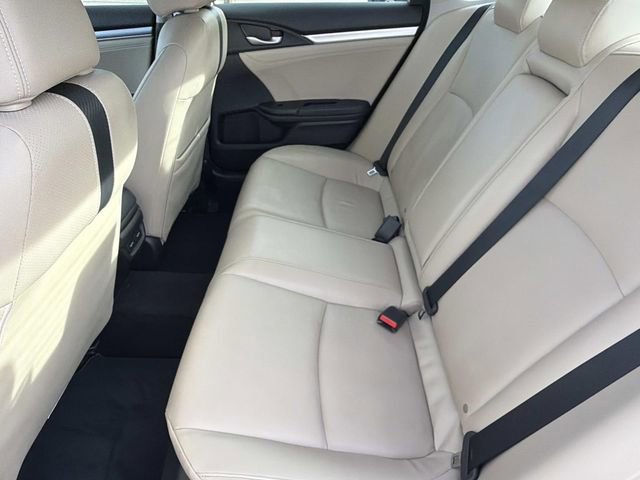 Used 2018 Honda Civic Touring image 16