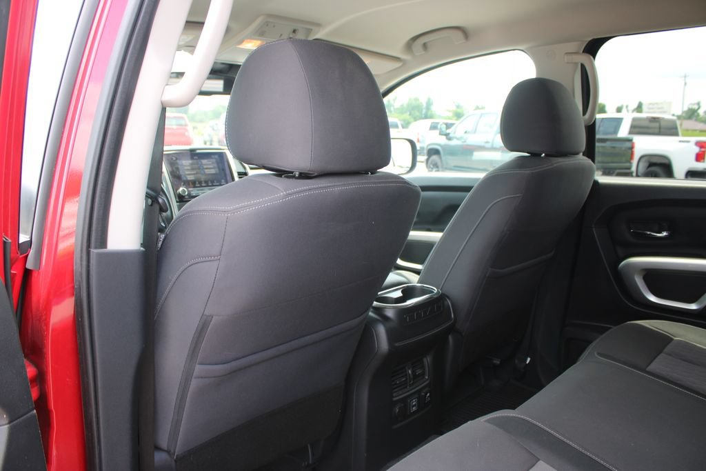 Used 2021 Nissan Titan SV w/ SV Convenience Package AWD/4WD image 29
