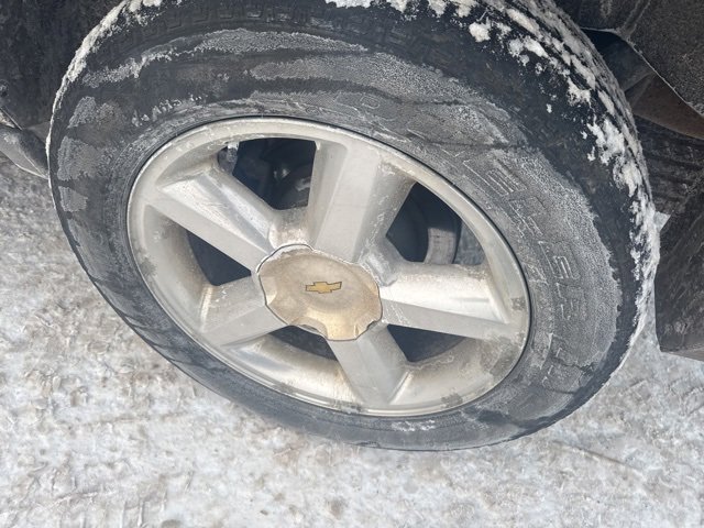 Used 2013 Chevrolet Suburban LS w/ All-Star Edition image 32