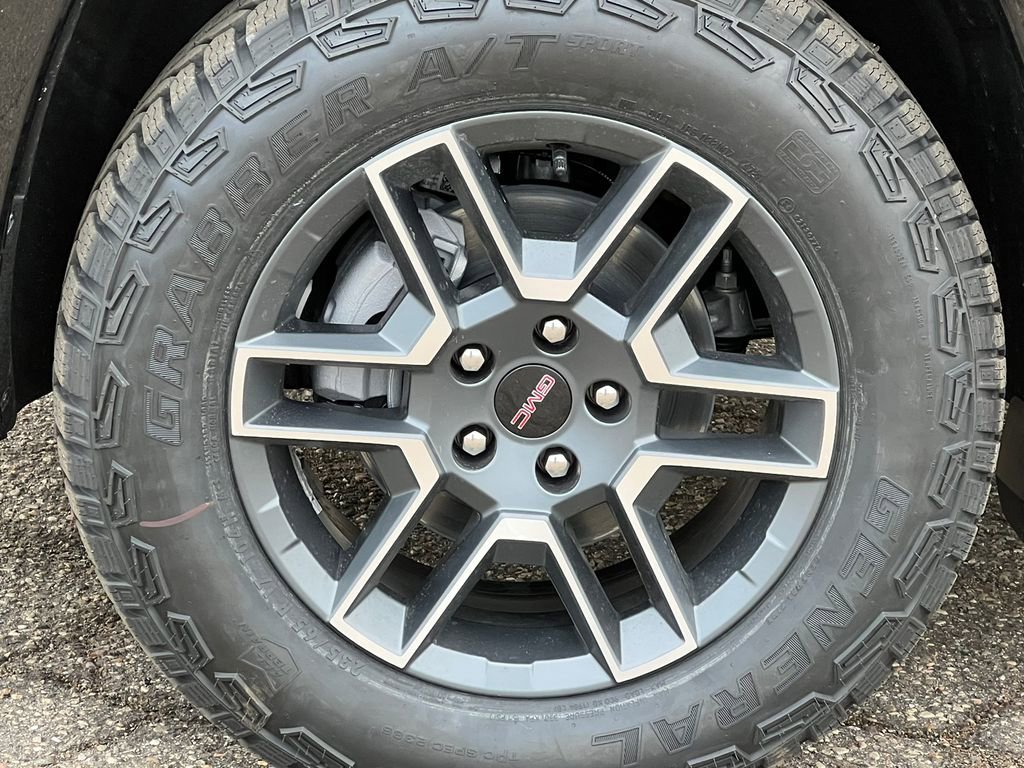 New 2026 GMC Terrain AT4 w/ Convenience Package III image 6