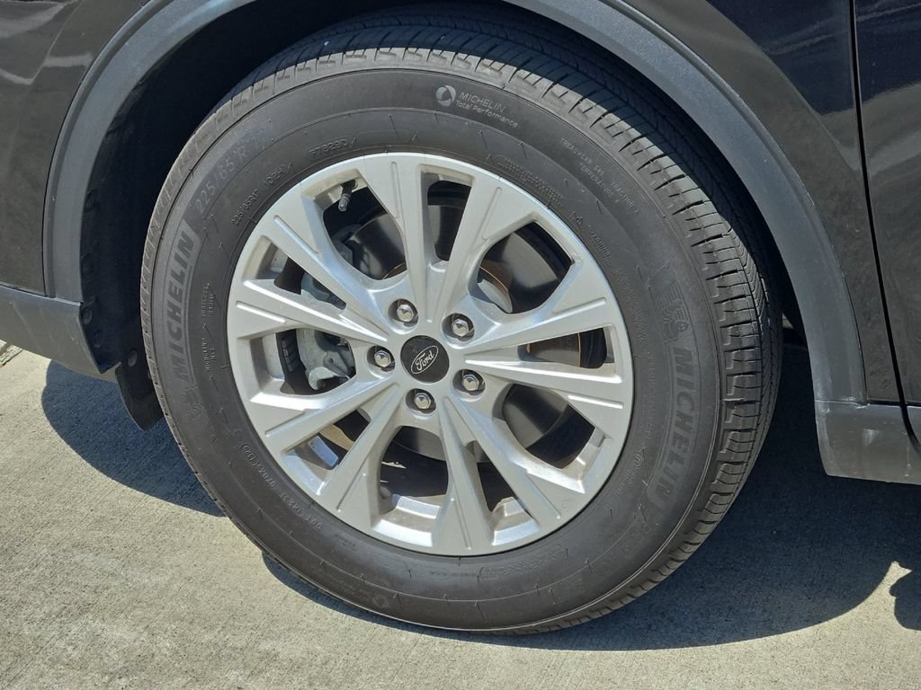 Used 2025 Ford Escape Active w/ Tech Pack #1 FWD image 27