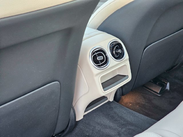 Certified 2023 Mercedes-Benz C 300 4MATIC Sedan image 27