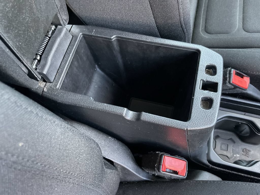 Used 2019 Jeep Renegade Latitude FWD image 30