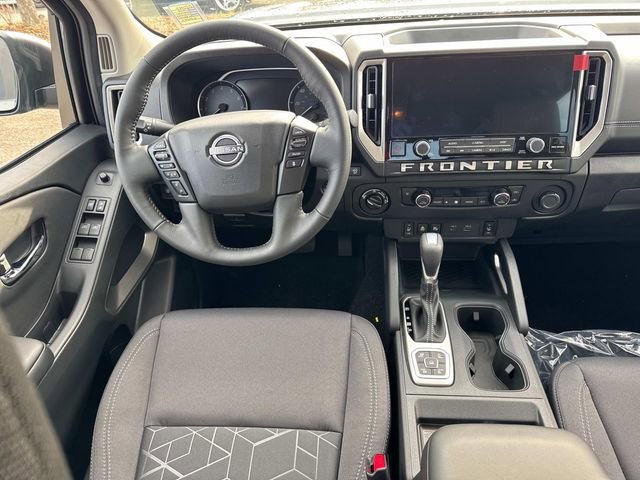 New 2026 Nissan Frontier SV w/ All-Weather Content Package AWD/4WD image 17