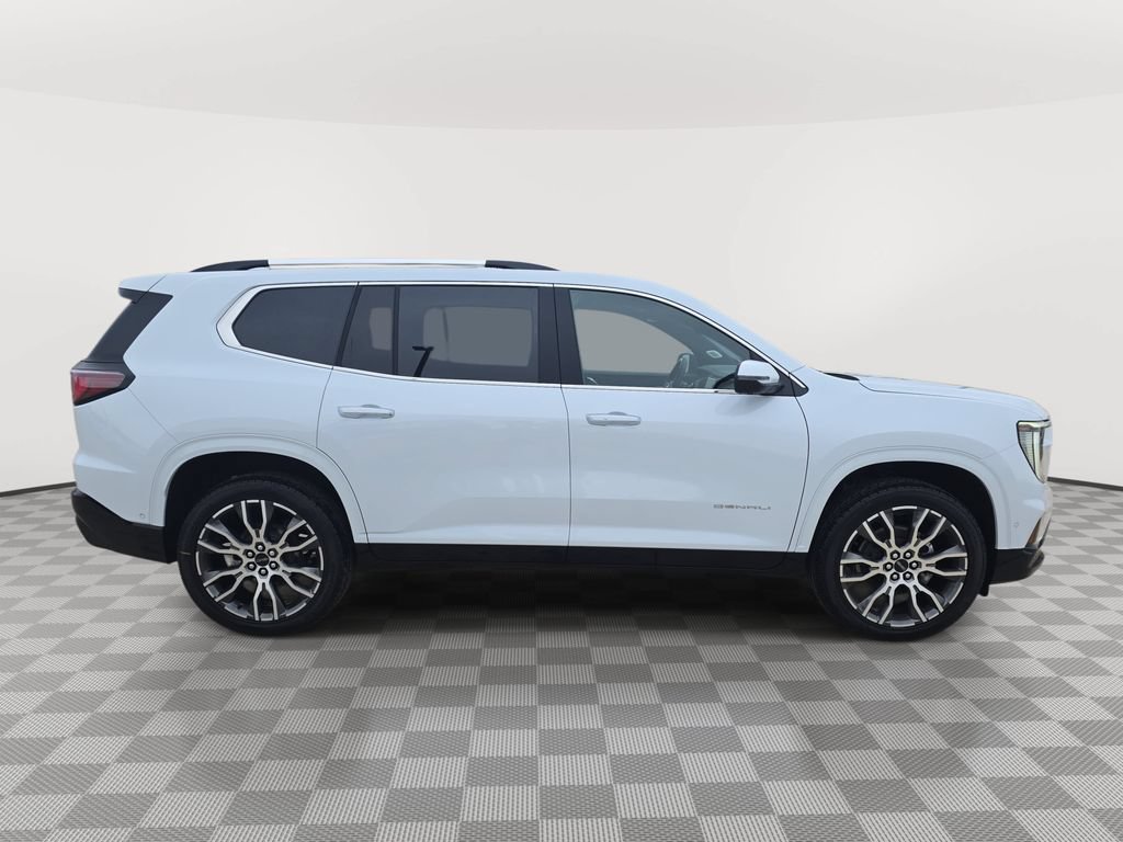 New 2026 GMC Acadia Denali Ultimate w/ LPO, Floor Liner Package AWD/4WD image 8