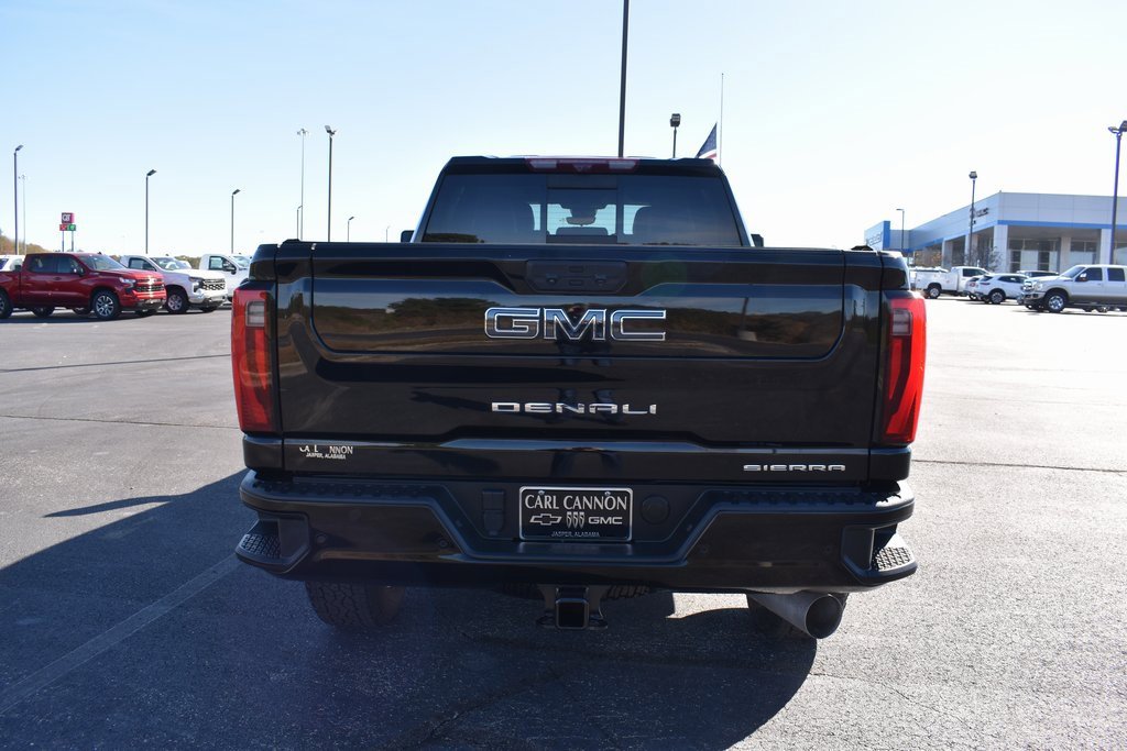 Used 2024 GMC Sierra 2500 Denali Ultimate w/ Max Trailering Package image 5