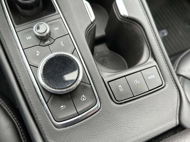 Used 2021 Cadillac XT4 Premium Luxury w/ Cold Weather Package AWD/4WD image 22