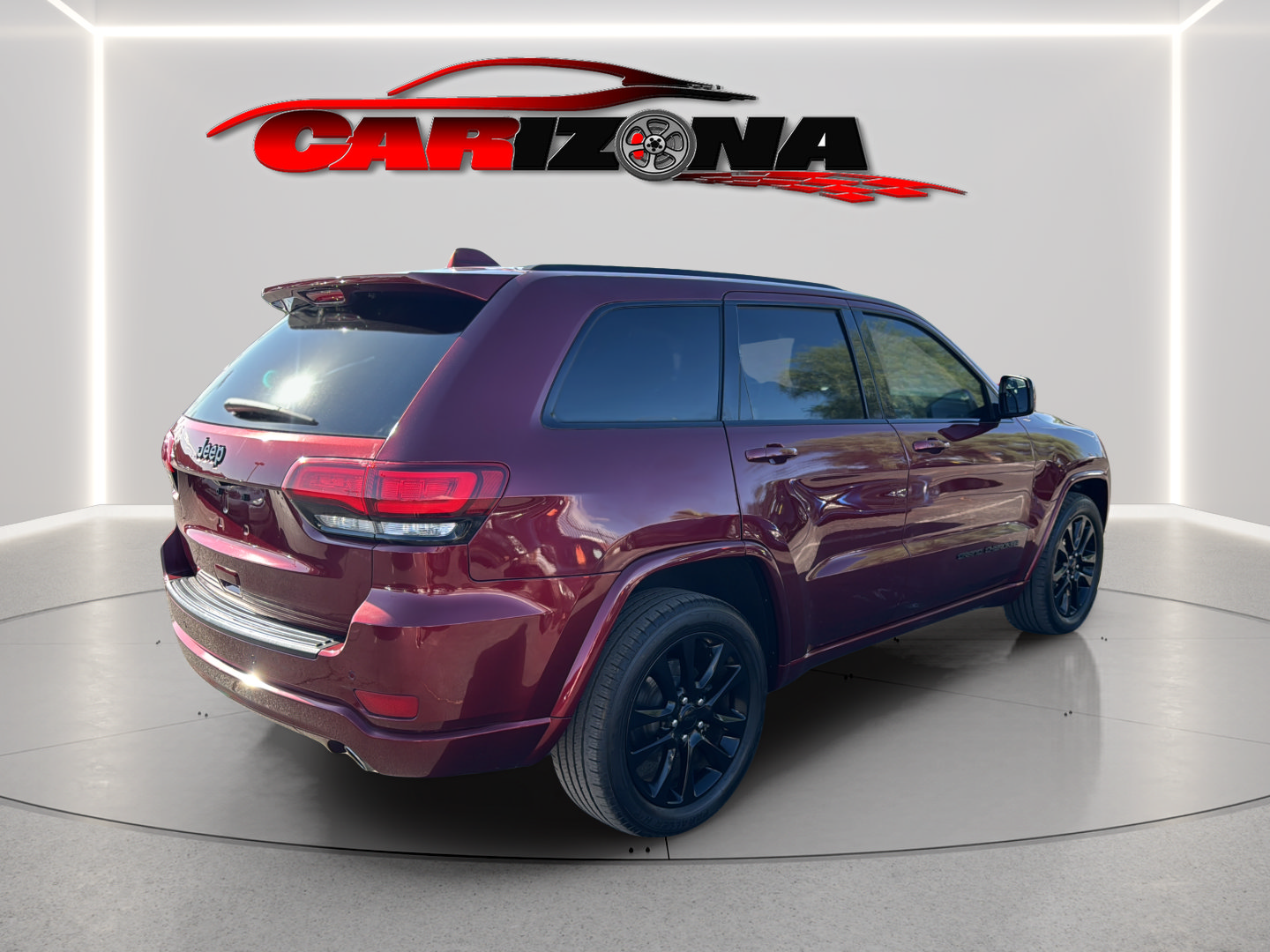 Used 2019 Jeep Grand Cherokee Altitude RWD image 5