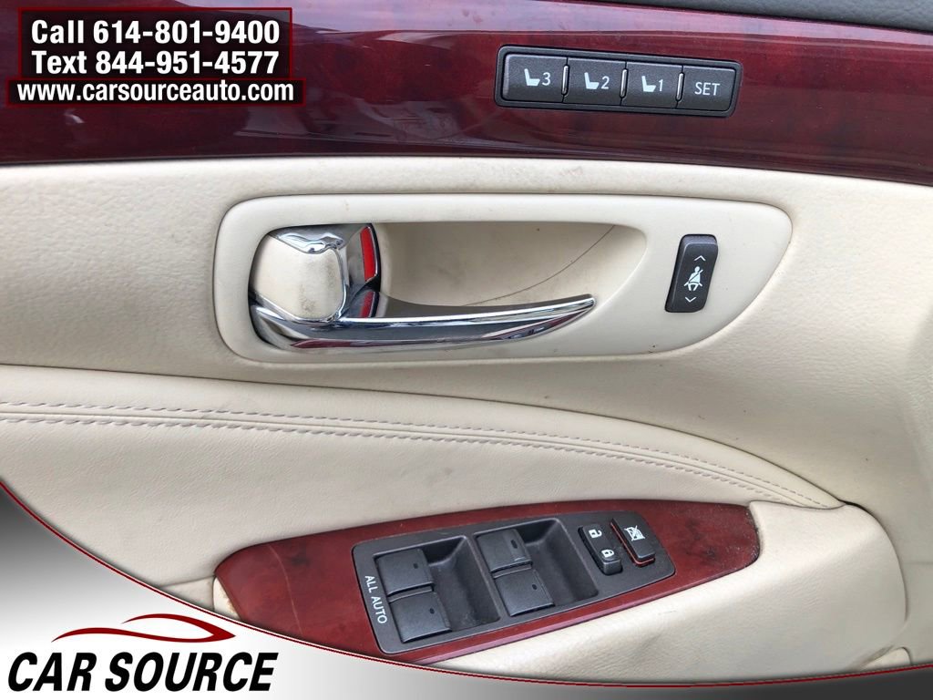 Used 2011 Lexus LS 460 L w/ Luxury Pkg image 13