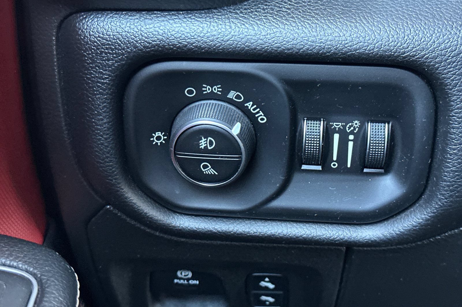 Used 2019 RAM 1500 Rebel w/ Rebel Level 2 Equipment Group AWD/4WD image 29