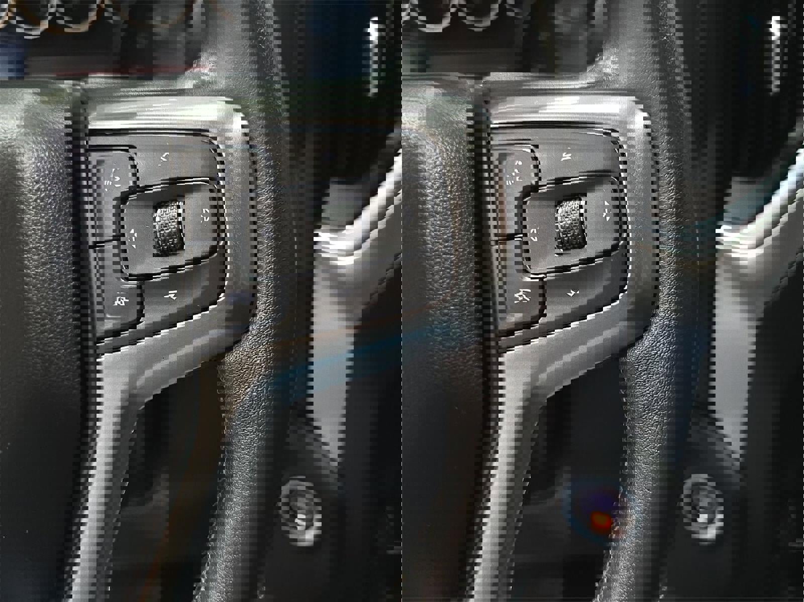 Used 2021 Chevrolet Silverado 1500 LT Trail Boss w/ Convenience Package II image 14