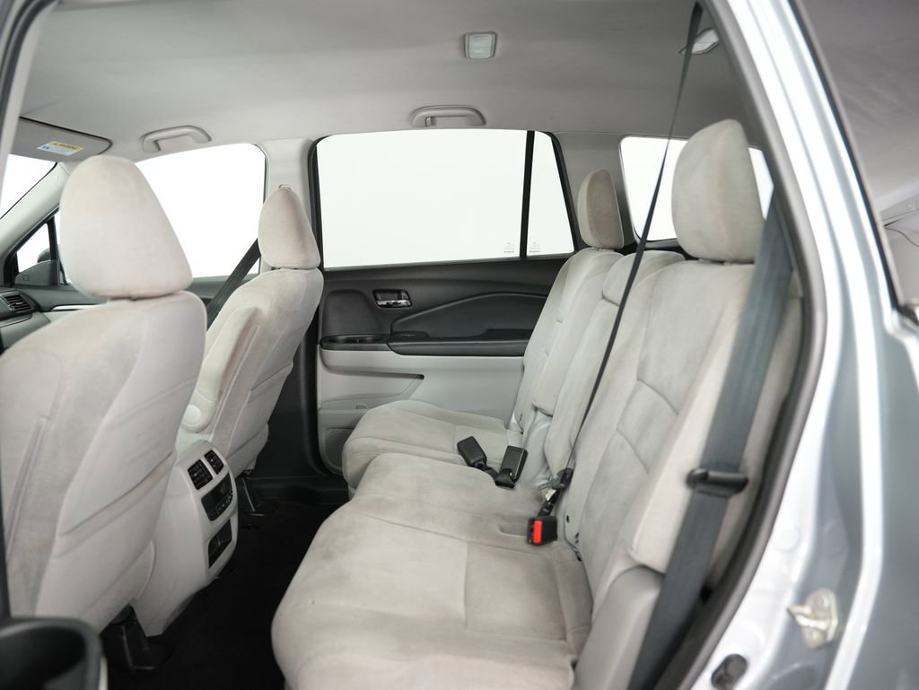 Used 2020 Honda Pilot EX image 35