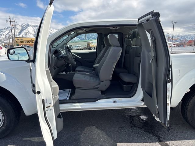 Used 2019 Nissan Frontier S image 20