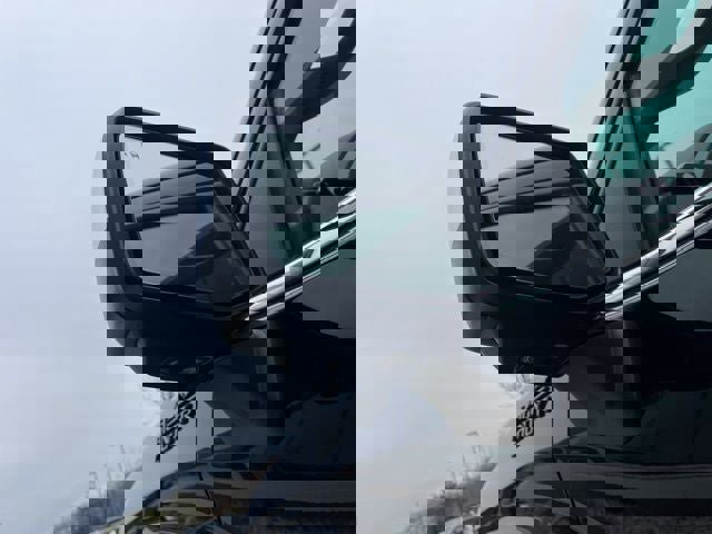 Used 2022 Chevrolet Silverado 1500 High Country w/ Technology Package image 42