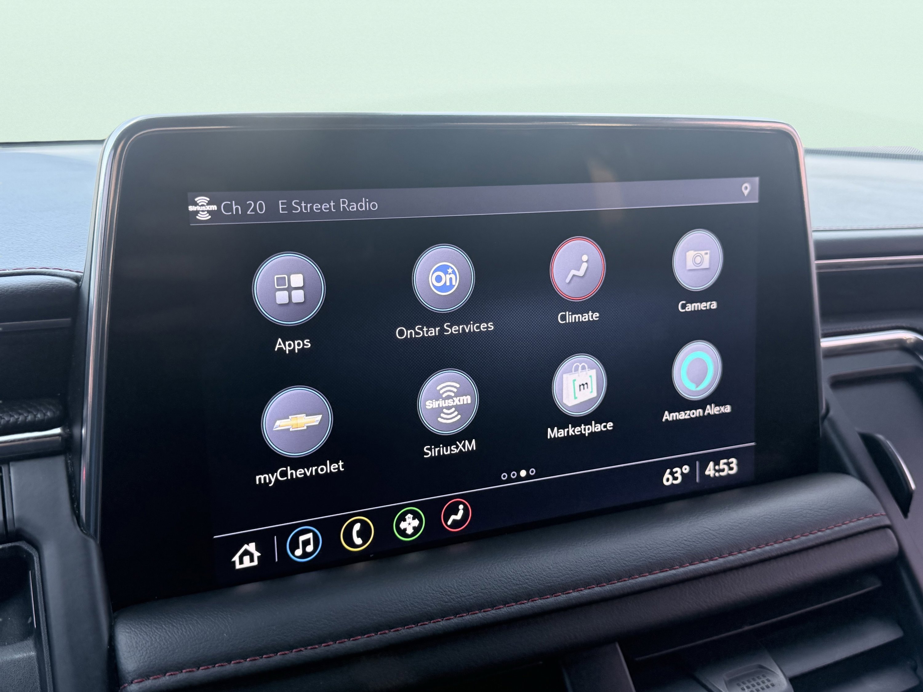 Used 2021 Chevrolet Suburban RST w/ Luxury Package image 58