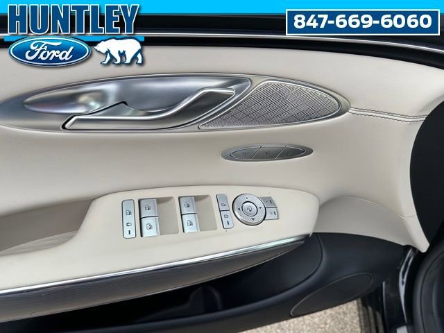 Used 2024 Genesis GV70 2.5T w/ Advanced Package image 21