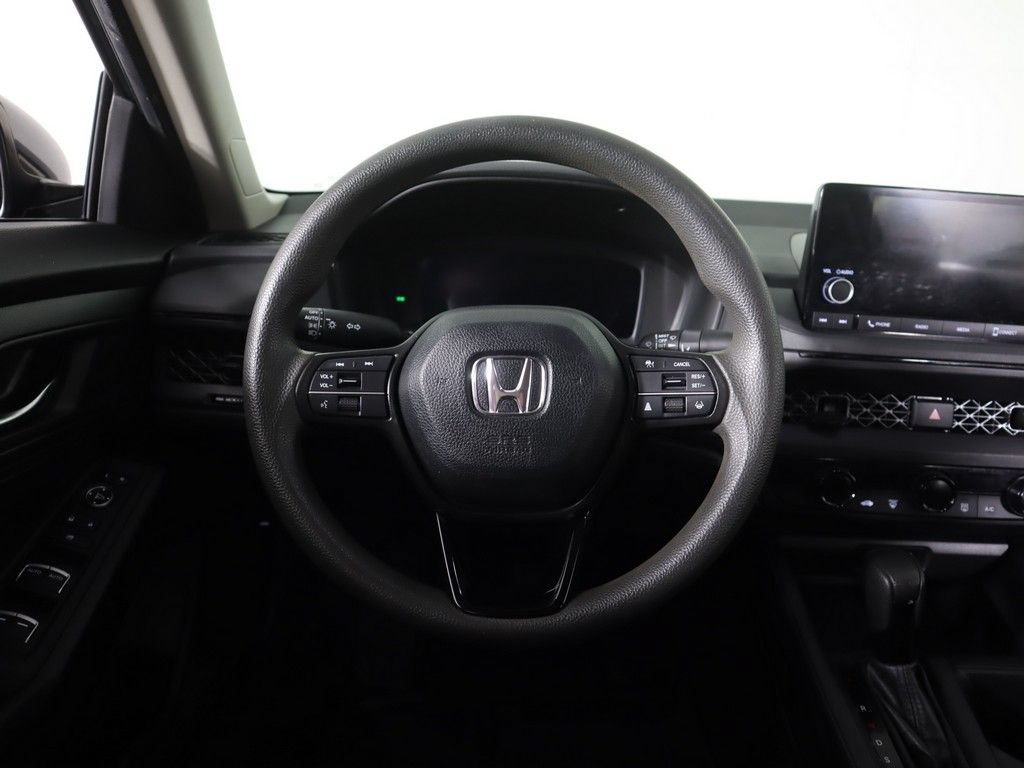 Used 2023 Honda Accord LX image 35