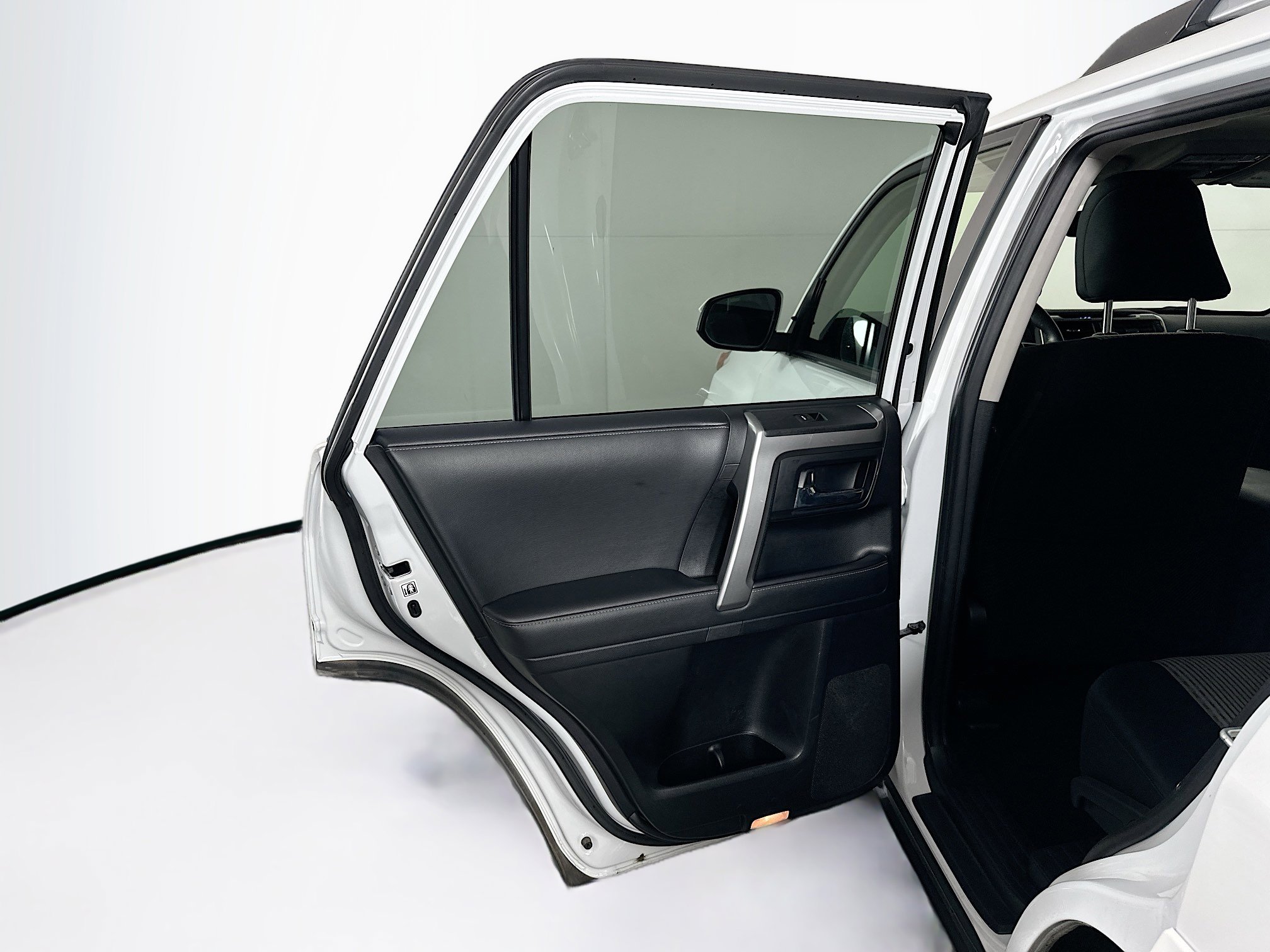 Used 2024 Toyota 4Runner SR5 image 25